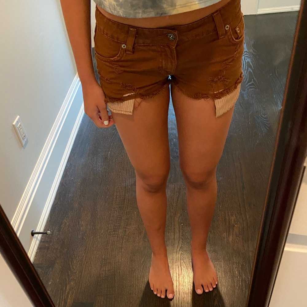 Carmar denim shorts in a cafe brown.